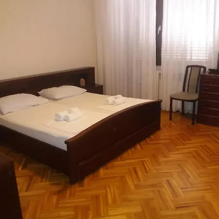 Karolin Guest house 3*