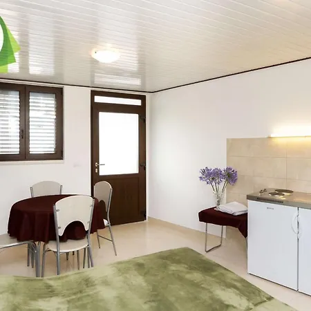 Guest house Karolin